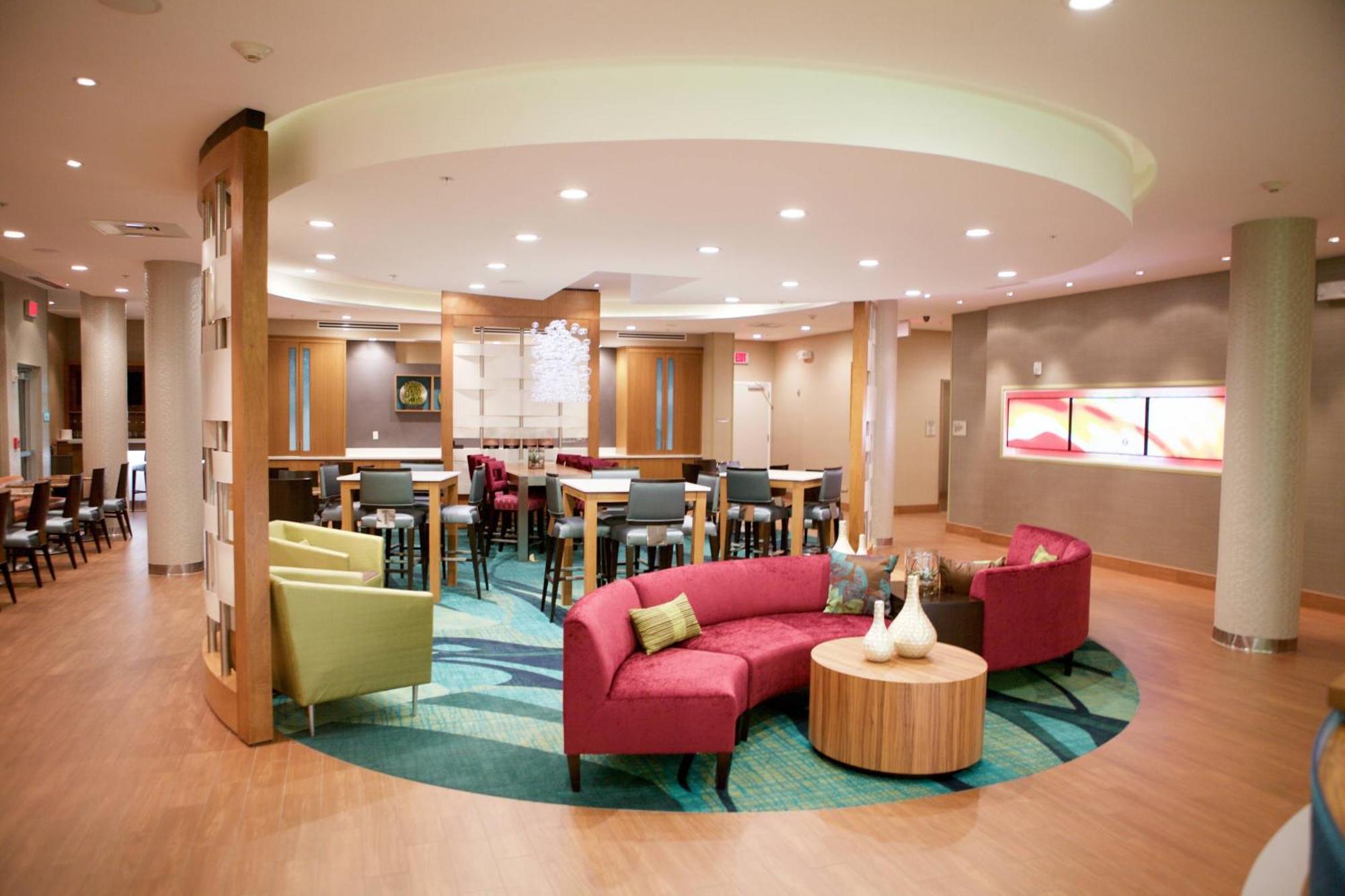 Springhill Suites By Marriott Wichita Airport Buitenkant foto
