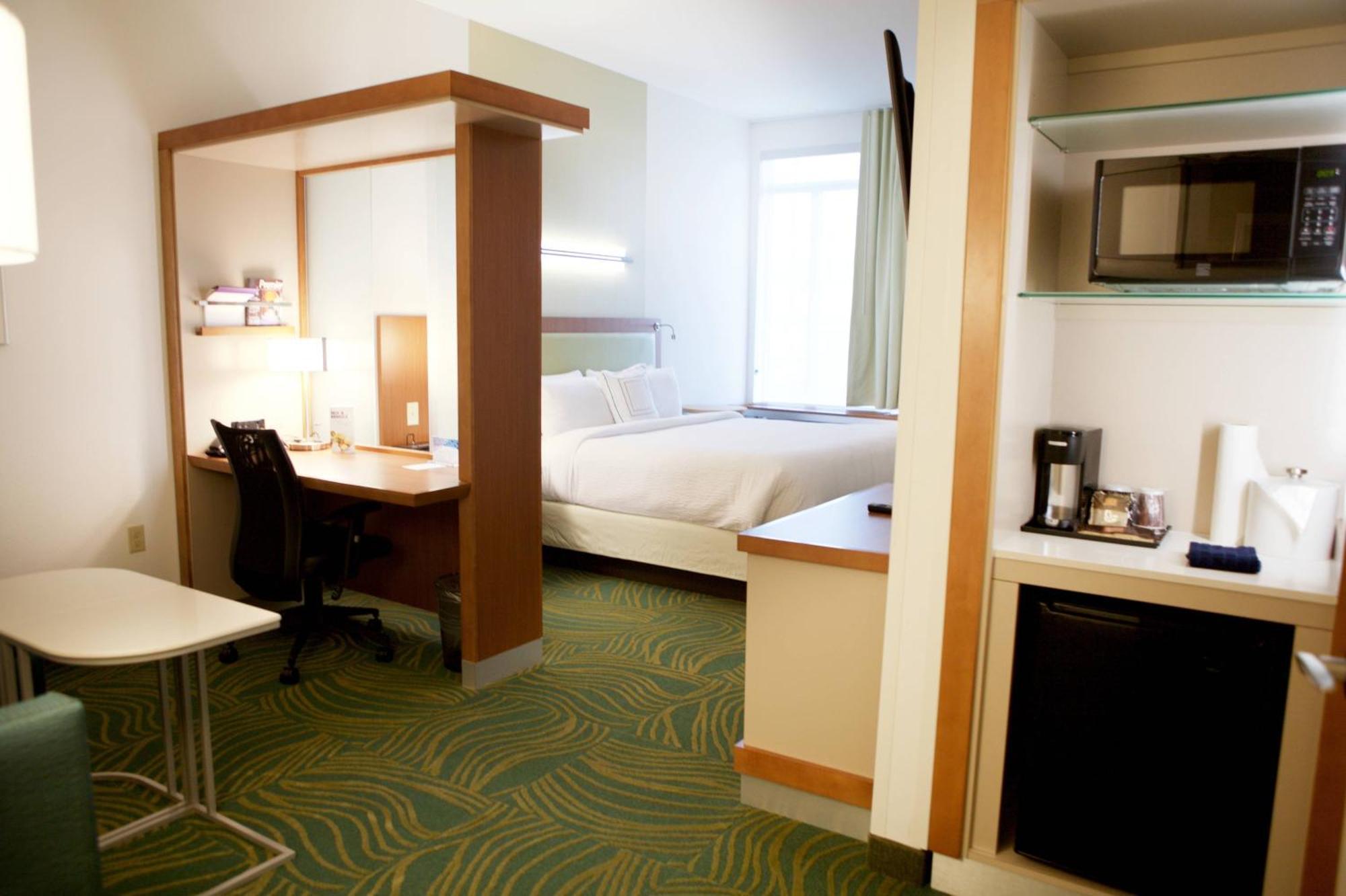 Springhill Suites By Marriott Wichita Airport Buitenkant foto